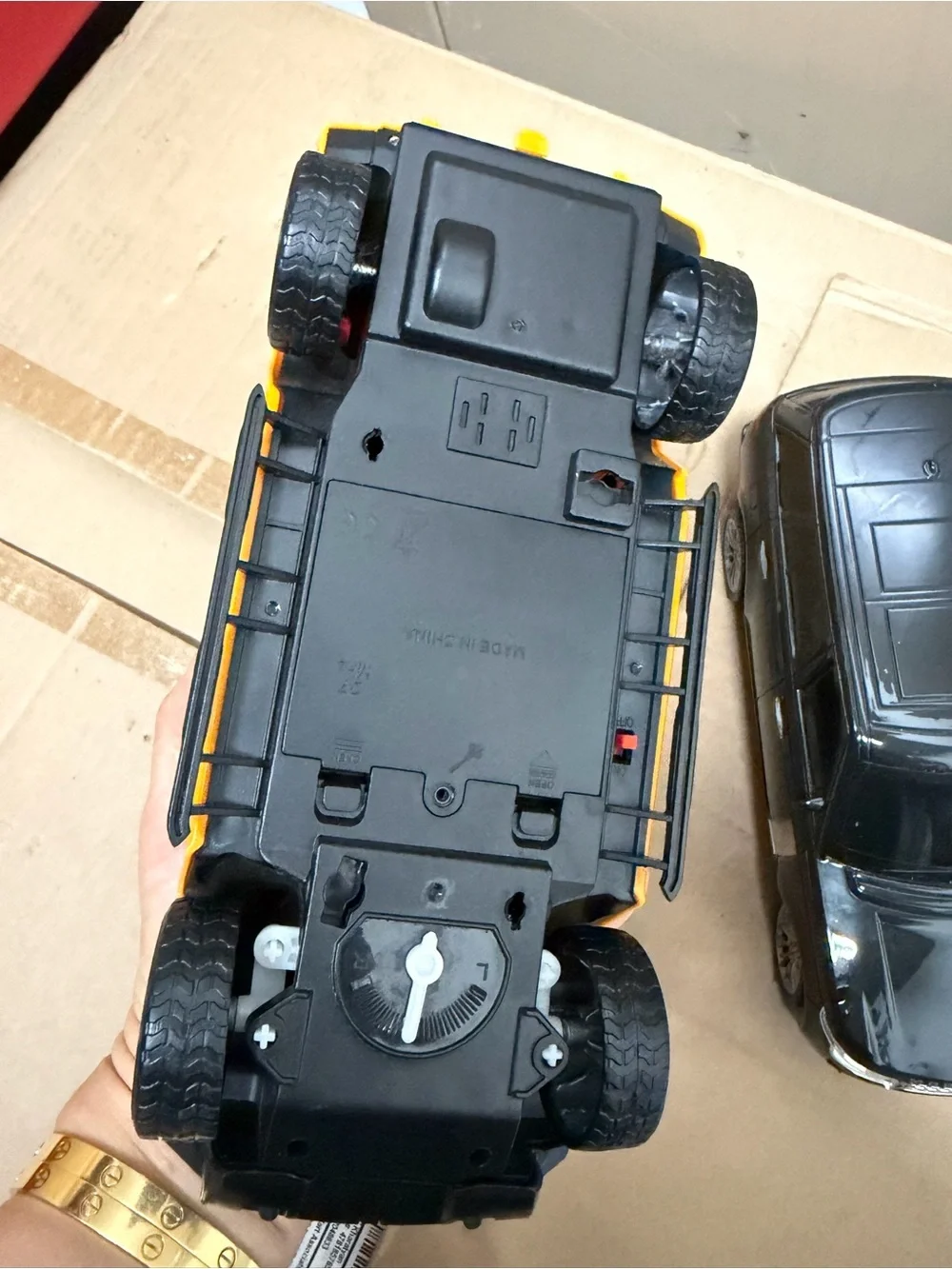 Kids Toy Off-Road SUV Toy Truck - Yellow and Black